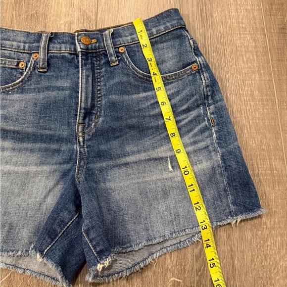 MADEWELL High-Rise Denim Cutoff Shorts | Size 25 | Indigo blue - Picture 5 of 7